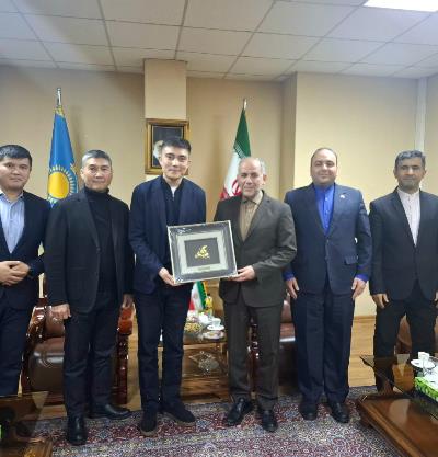 Посол провёл тёплую и конструктивную встречу с группой экономических активистов в сфере туризма.